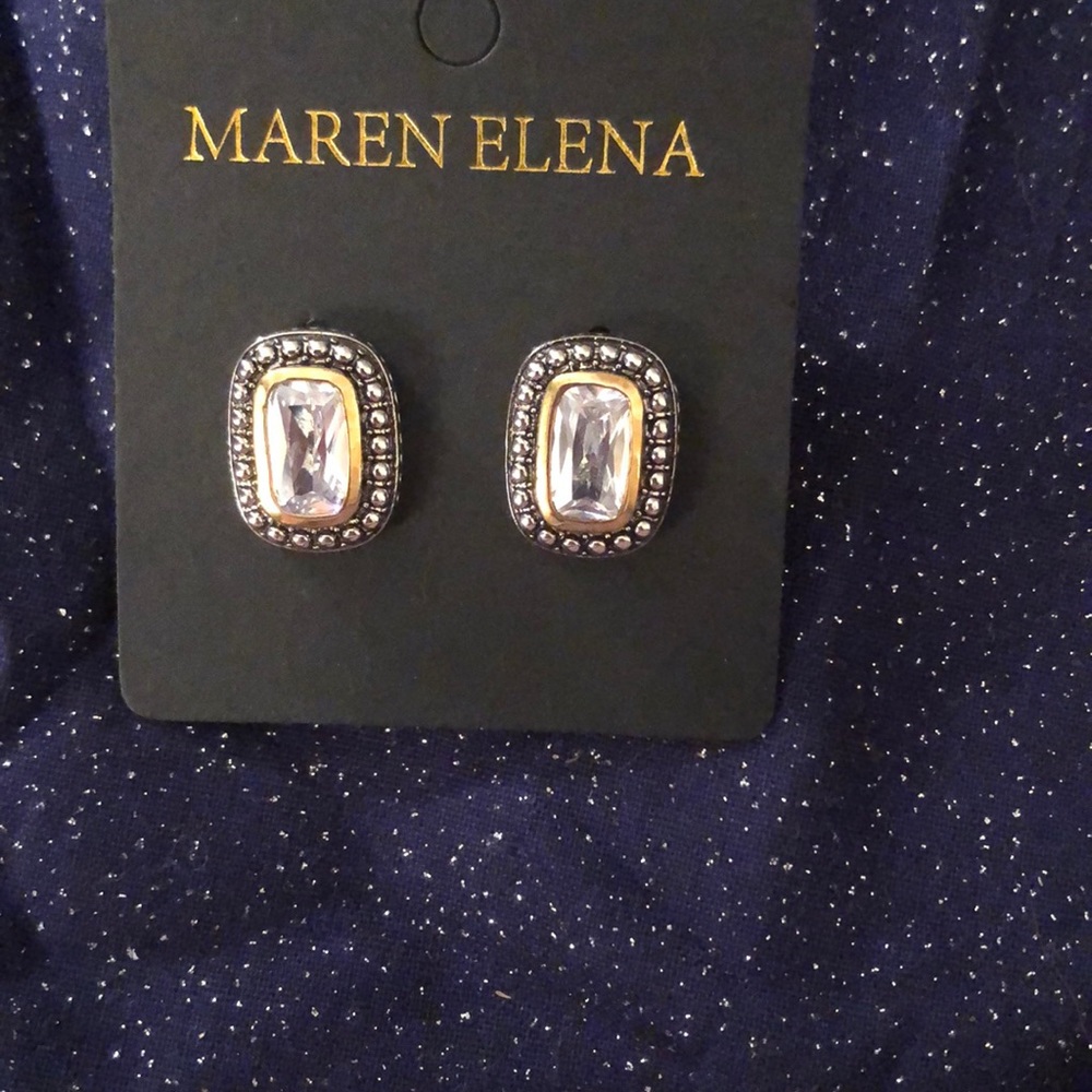 Beautiful crystal rectangular earrings